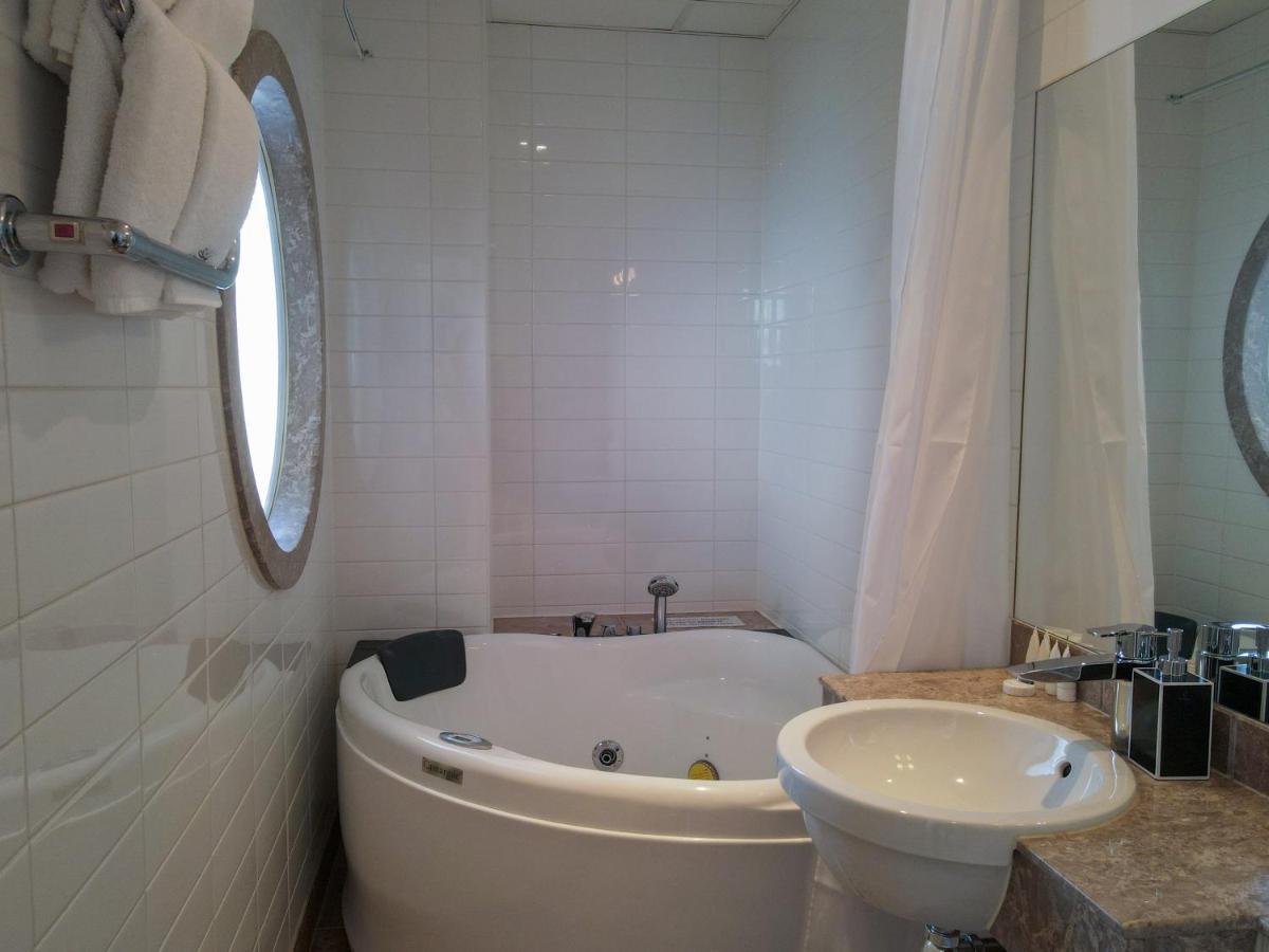Brommavik Hotel 4*